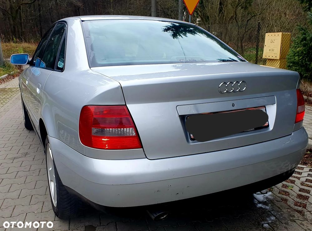 Audi A4 Limousine - 21
