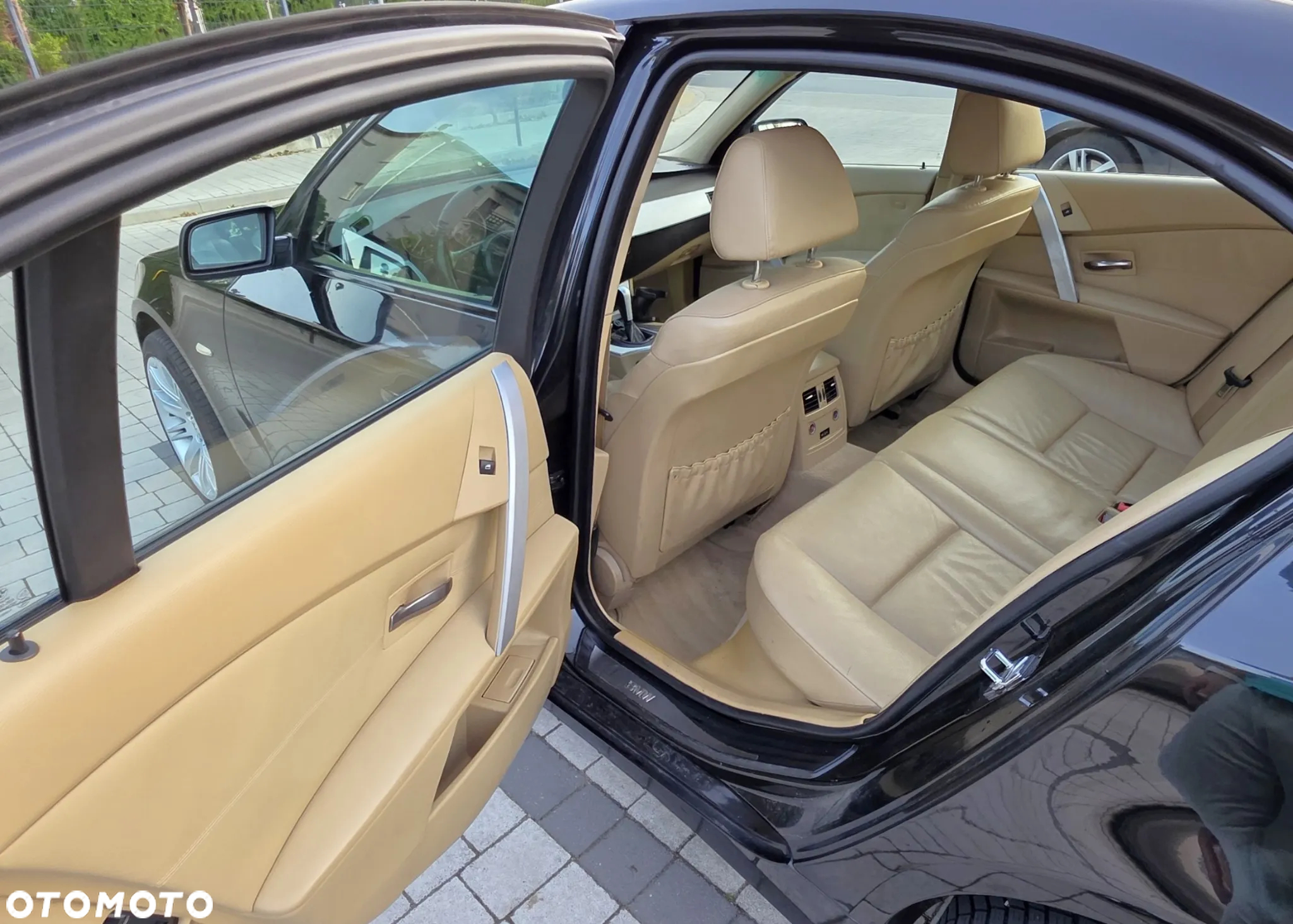 BMW Seria 5 - 11