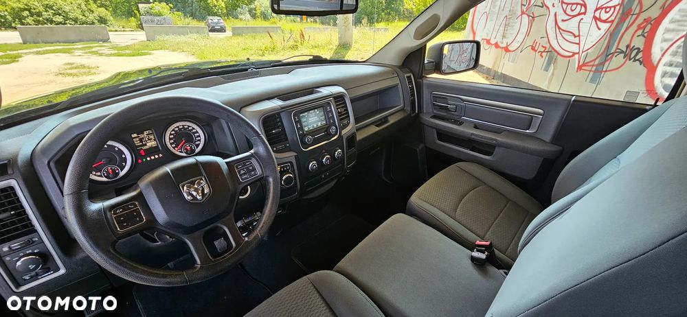 Dodge RAM - 24