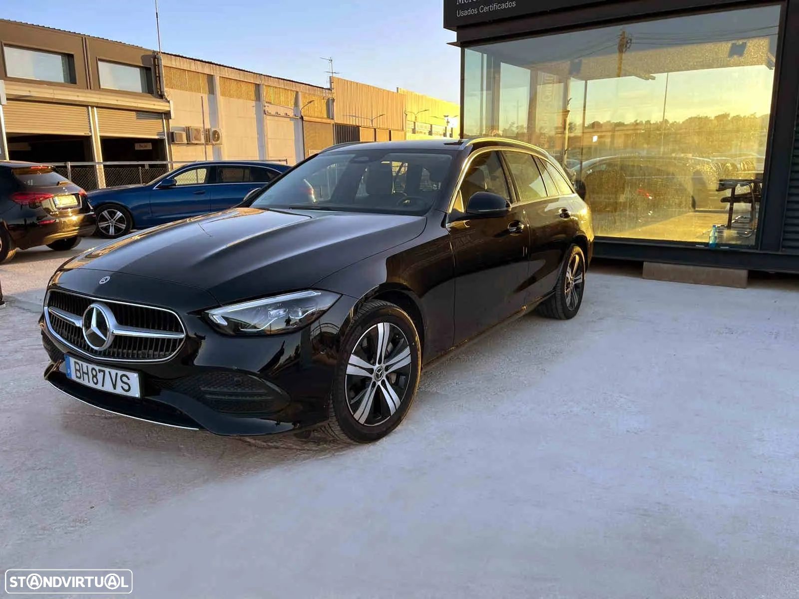 Mercedes-Benz C 300 e Avantgarde - 1