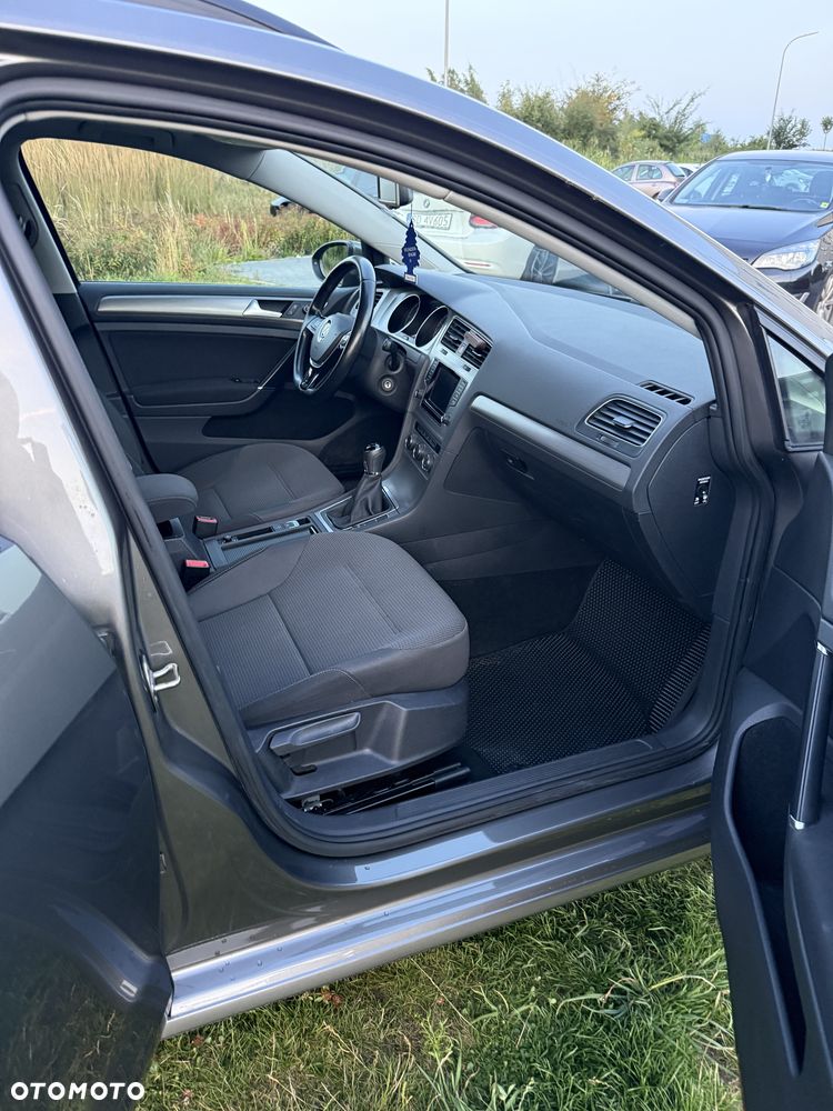 Volkswagen Golf 1.6 TDI BlueMot Comfortline - 5