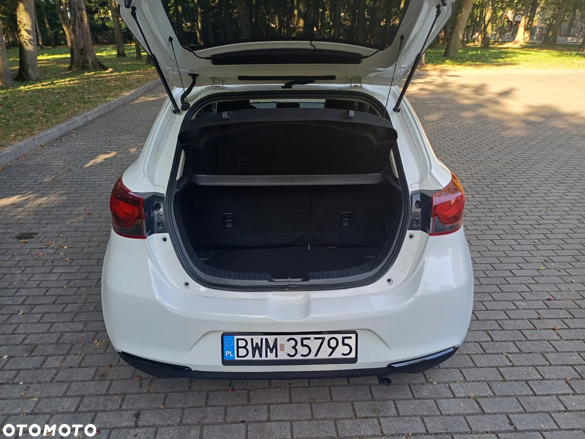 Mazda 2 SKYACTIV-G 75 Center-Line - 33