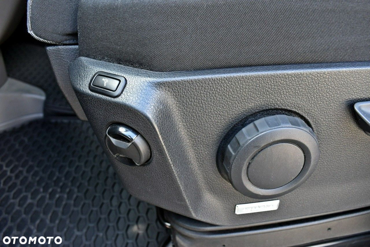Volkswagen Crafter - 12