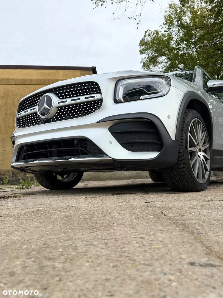 Mercedes-Benz GLB 220 d 4-Matic AMG Line 8G-DCT - 11