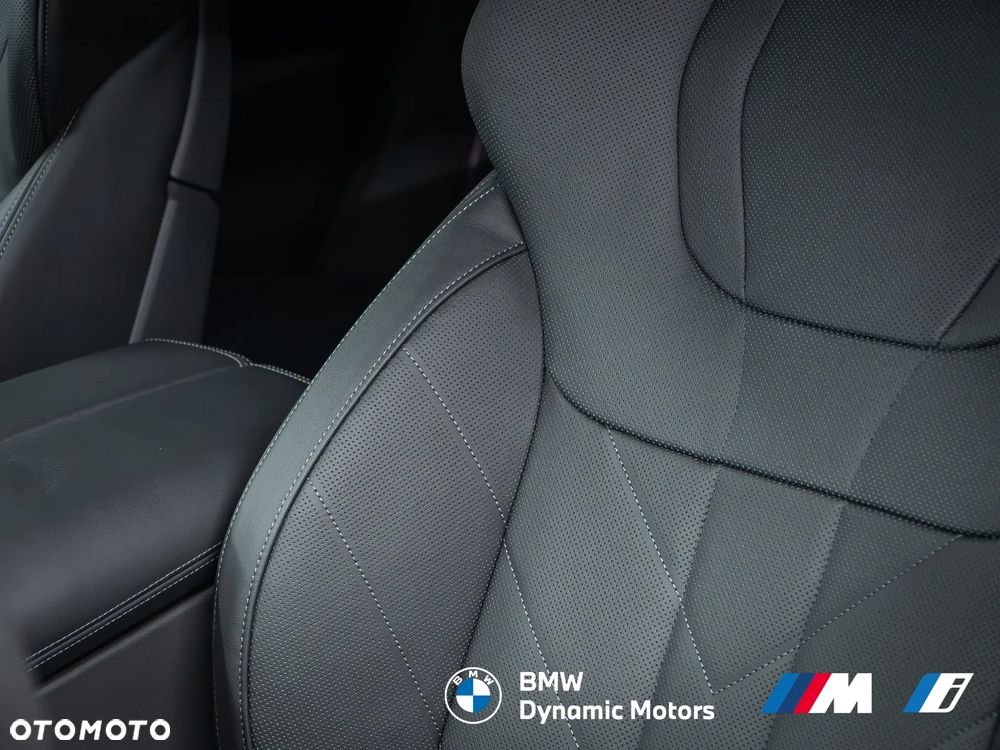 BMW XM - 31