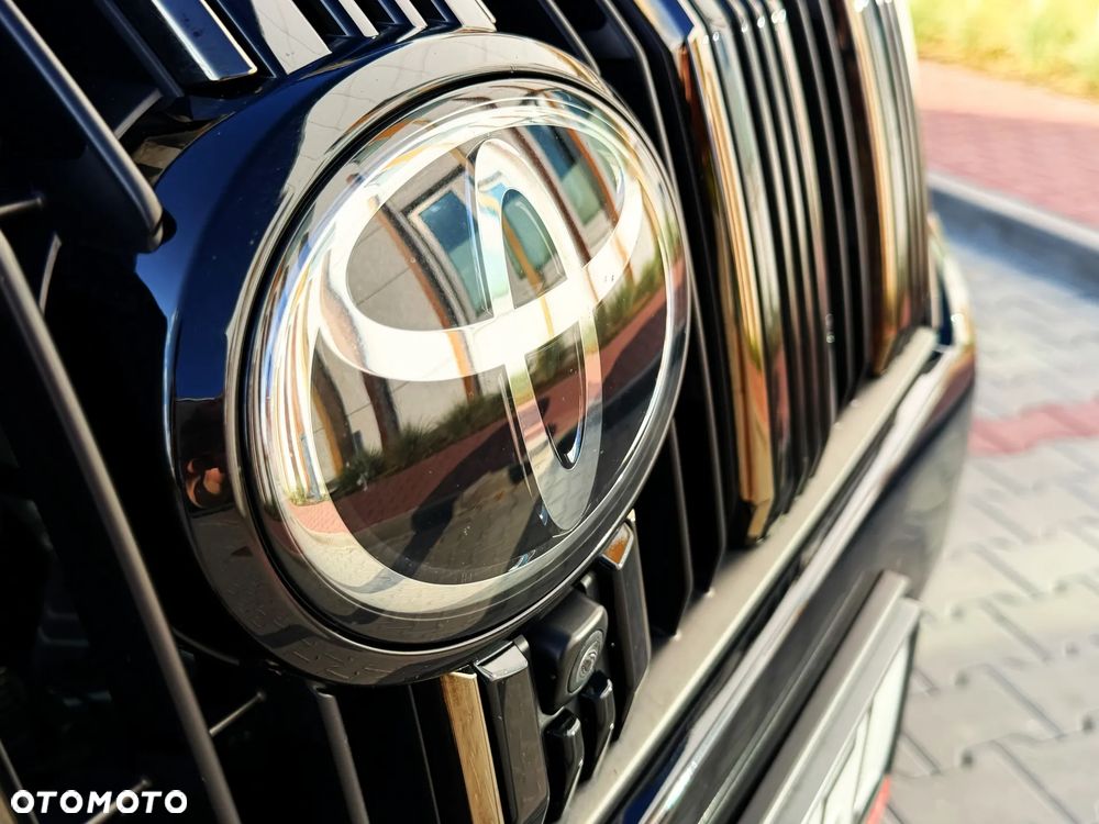 Toyota Land Cruiser LC 2.8 D-4D Executive - 8