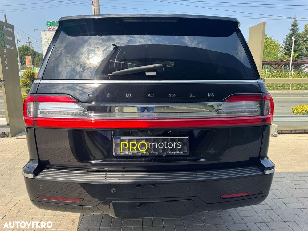 Lincoln Navigator - 7