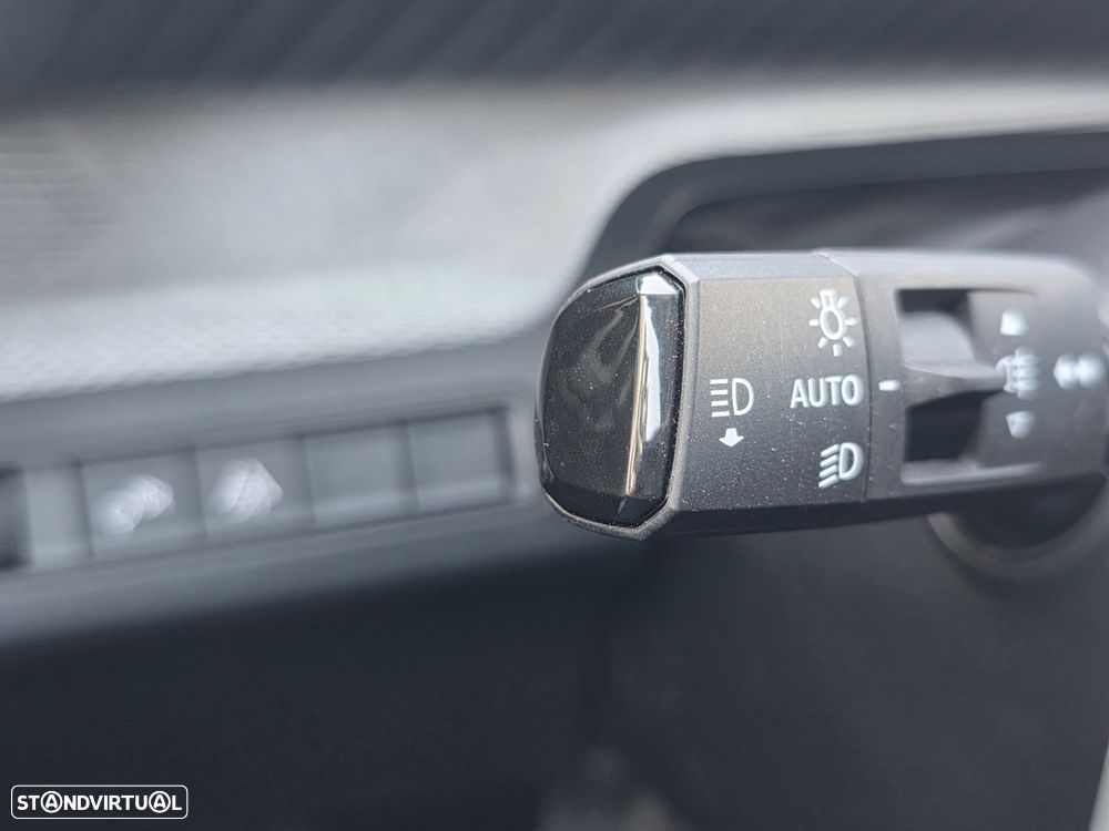 Citroën C3 1.2 Hybrid Max e-DSC6 - 20