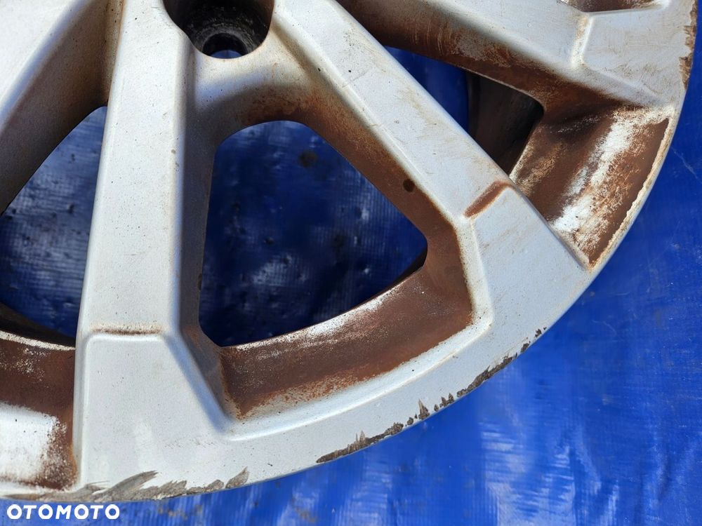 TOYOTA VERSO 09-18 FELGA 16" - 4