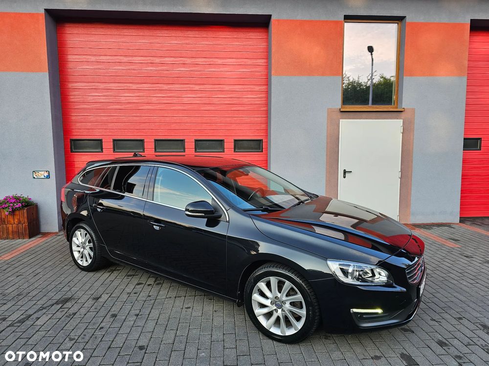 Volvo V60 D4 Drive-E Momentum - 20