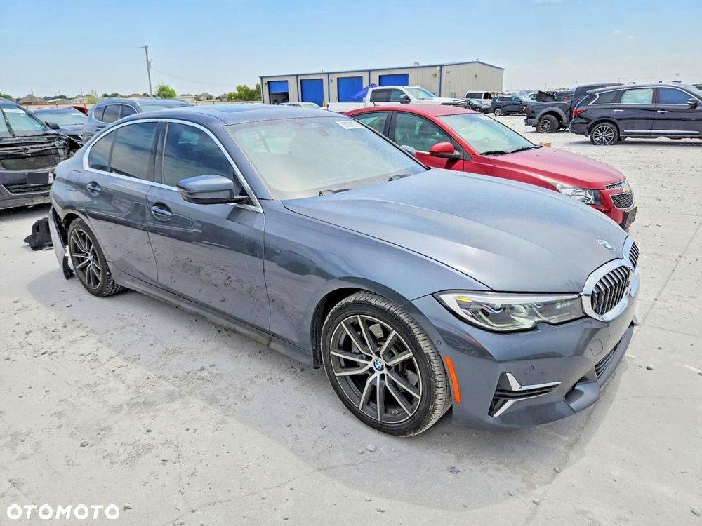 BMW Seria 3 330i Edition Luxury Line Purity - 2