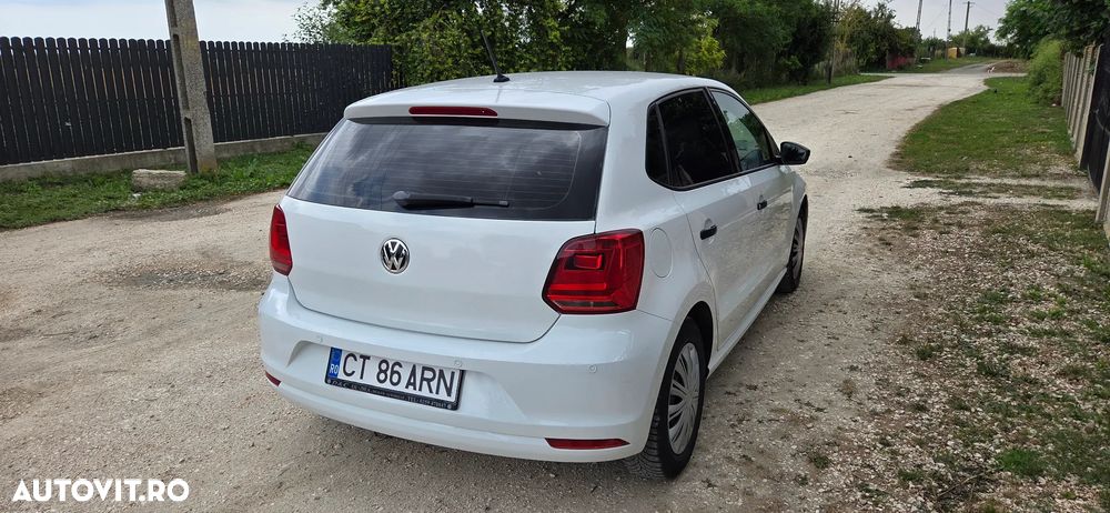 Volkswagen Polo - 2