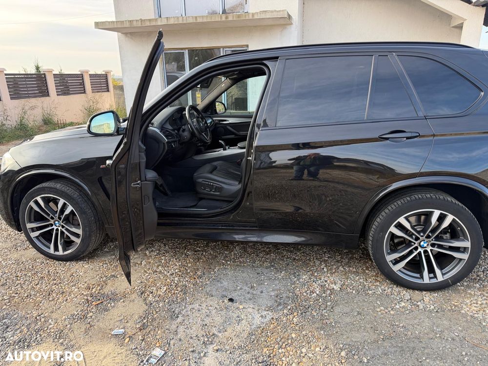 BMW X5 M M50d - 11