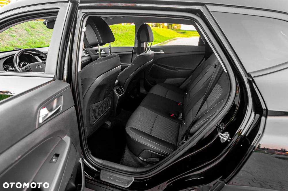 Hyundai Tucson 1.6 GDI BlueDrive Comfort 2WD - 20