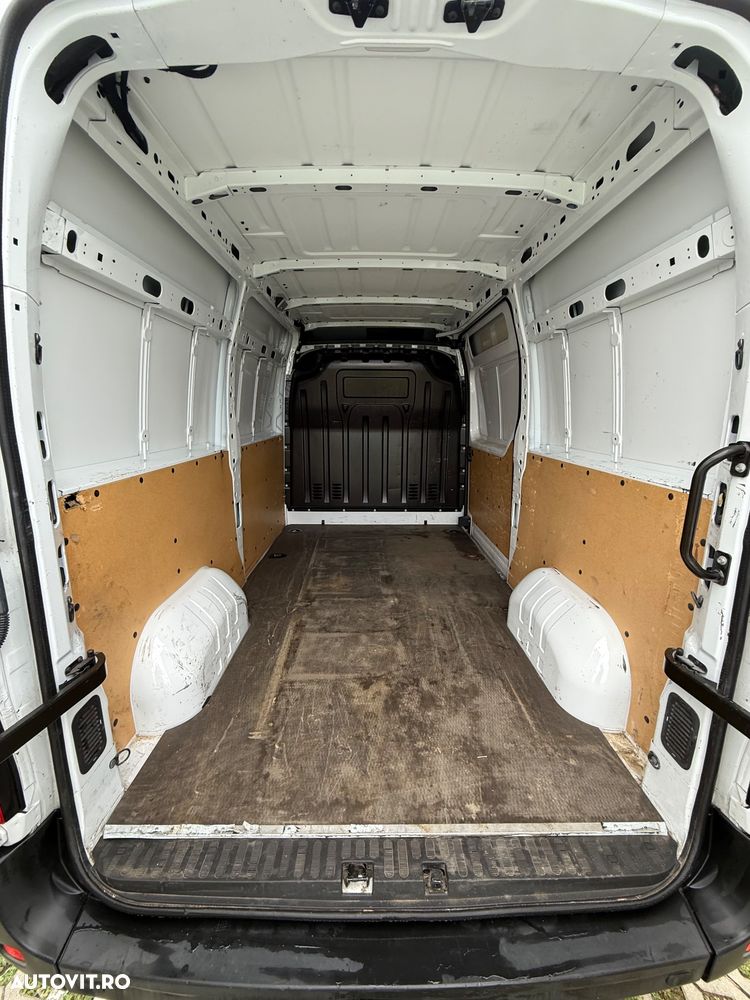 Opel Movano FWD L2H2 3.3t Start/Stop Combi - 7