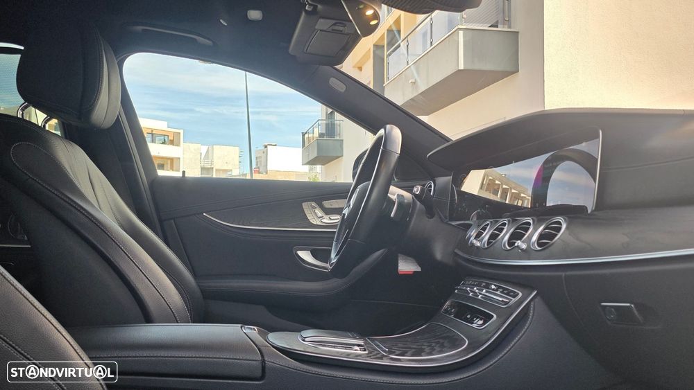 Mercedes-Benz E 300 de AMG Line 4Matic - 32