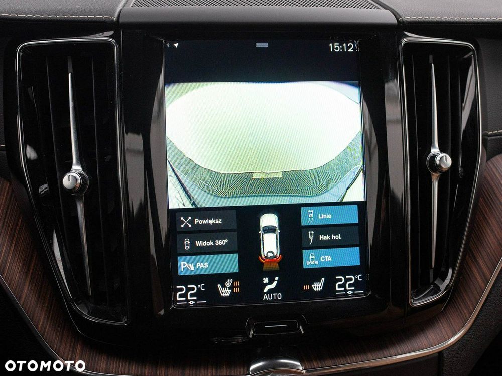 Volvo XC 60 B5 D AWD Inscription - 25