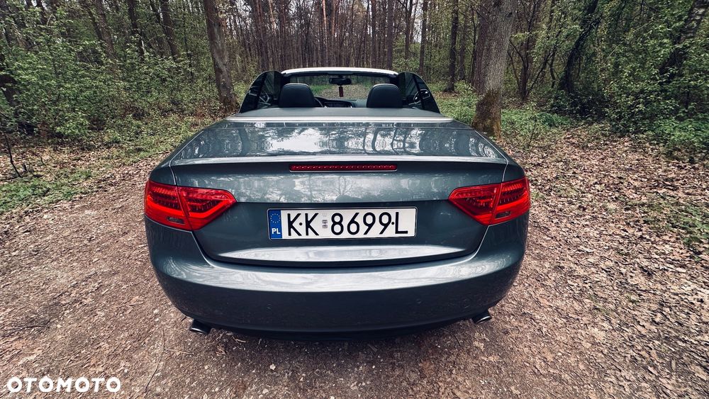 Audi A5 Cabrio - 33