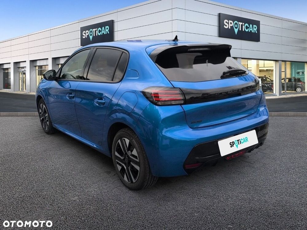Peugeot 208 - 7