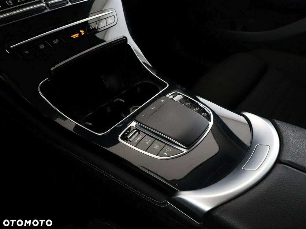 Mercedes-Benz GLC 220 d 4Matic 9G-TRONIC - 31