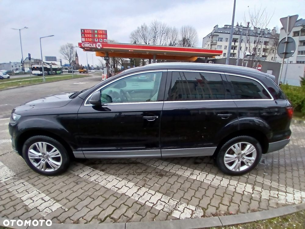 Audi Q7 3.0 TFSI Quattro Tiptronic - 4