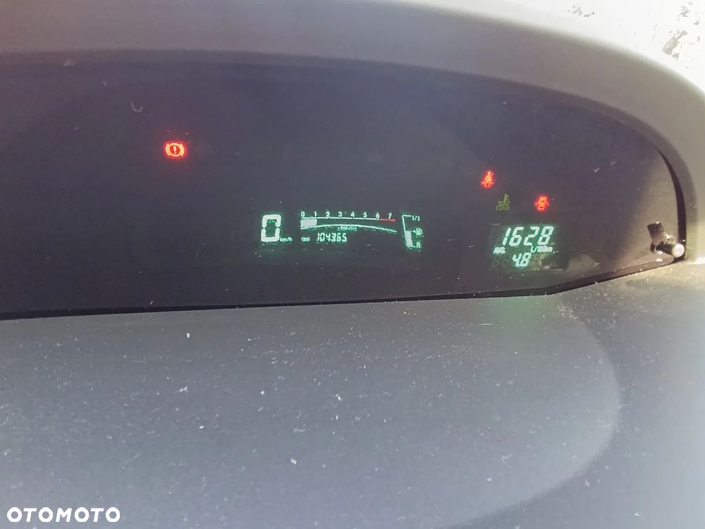 Toyota Yaris 1.0 Terra - 9