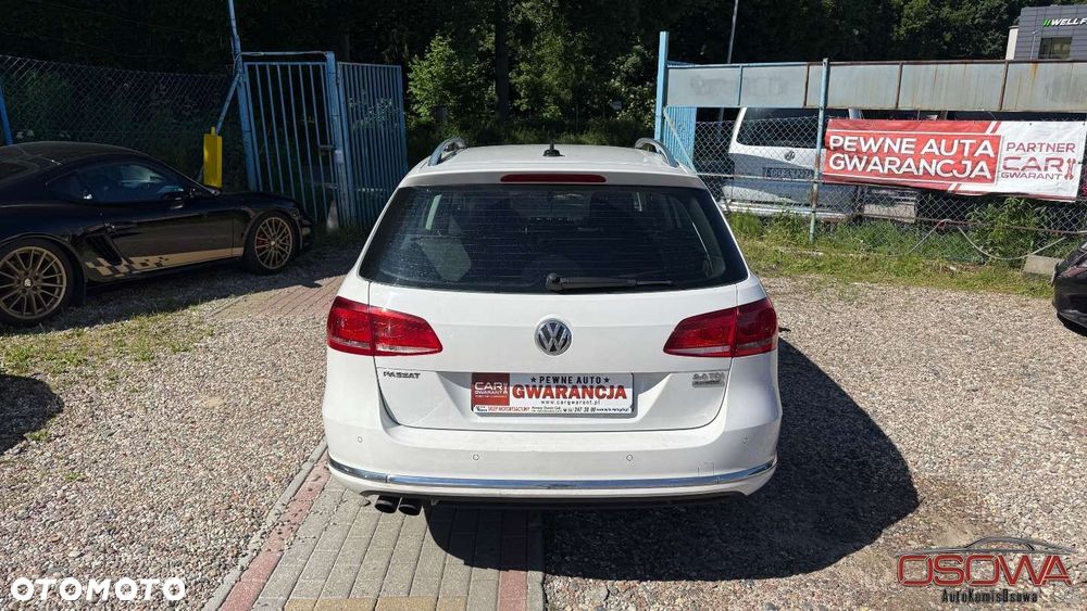 Volkswagen Passat - 11