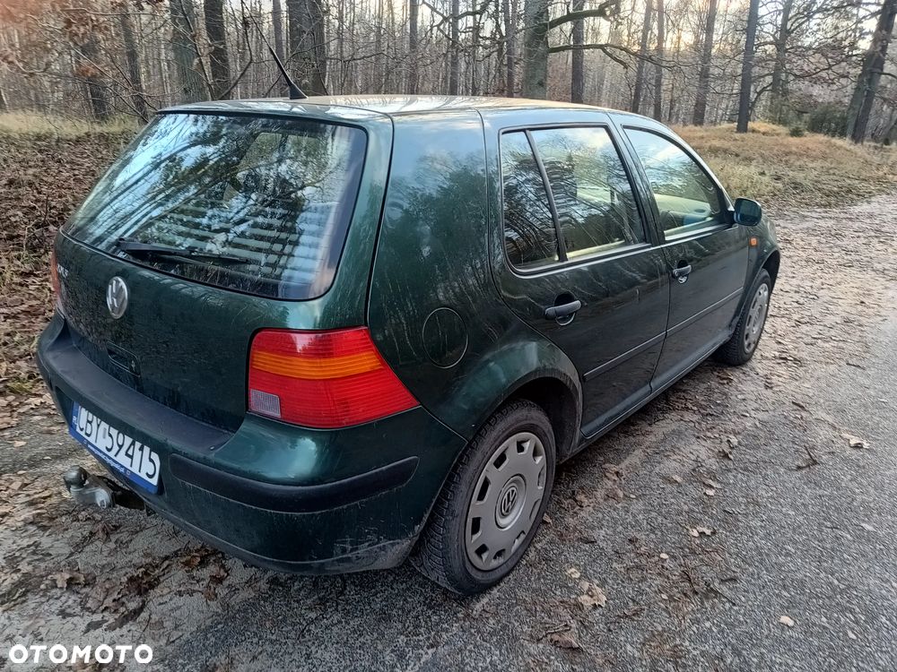 Volkswagen Golf 1.4 16V Basis - 4