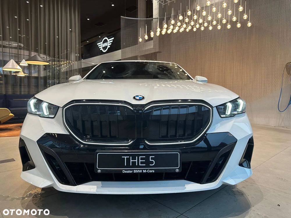 BMW Seria 5 520d mHEV M Sport - 9