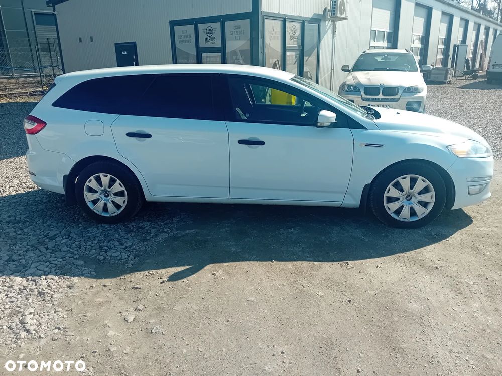 Ford Mondeo SW - 4