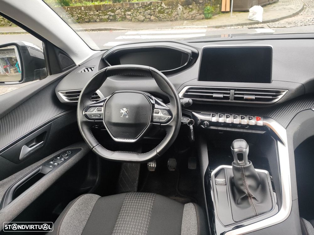 Peugeot 5008 1.5 BlueHDi Style - 10