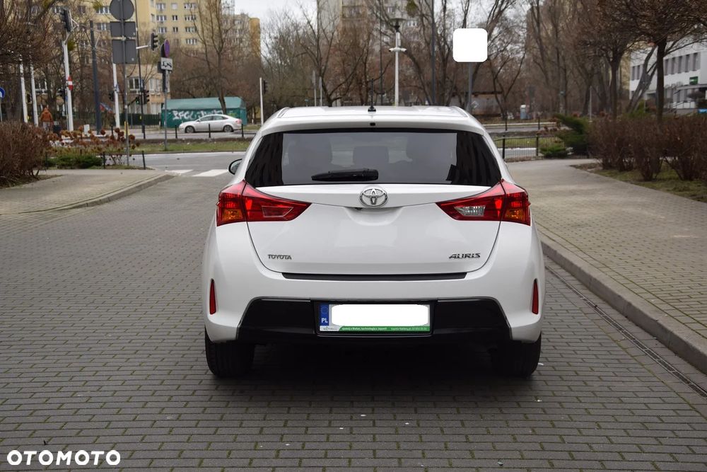 Toyota Auris 1.33 VVT-i Premium - 7