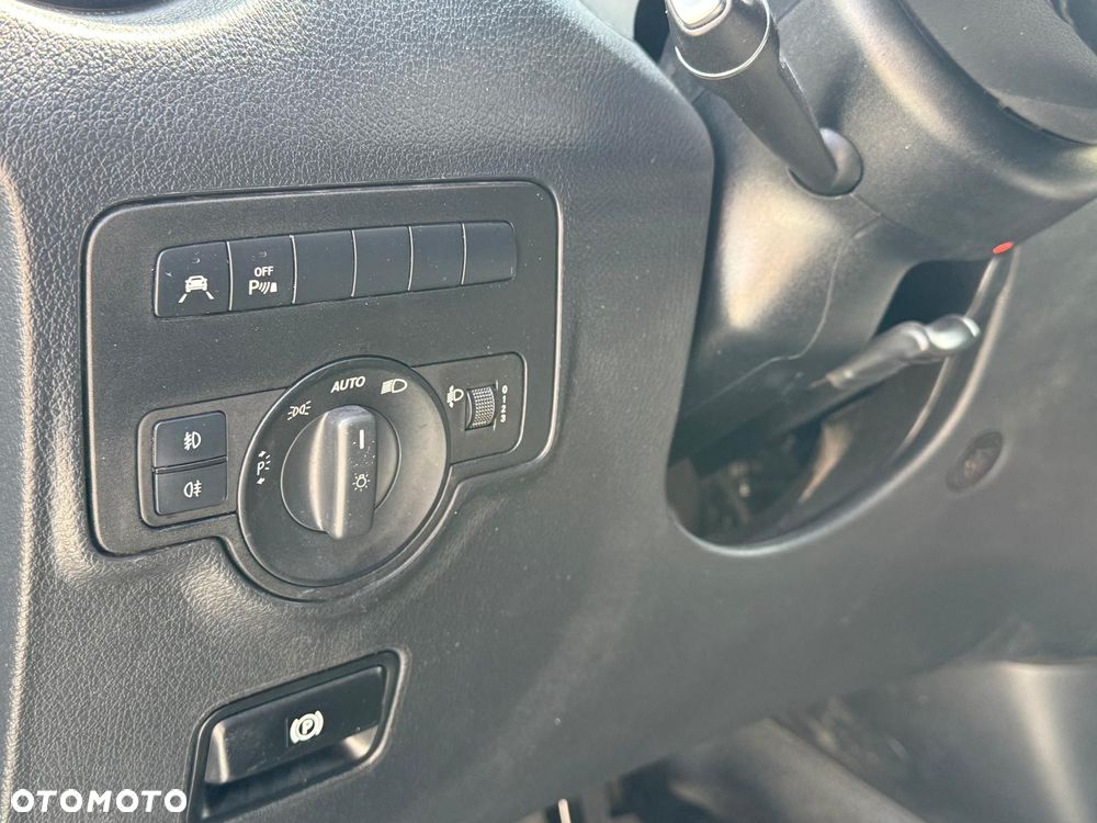 Mercedes-Benz Vito - 22