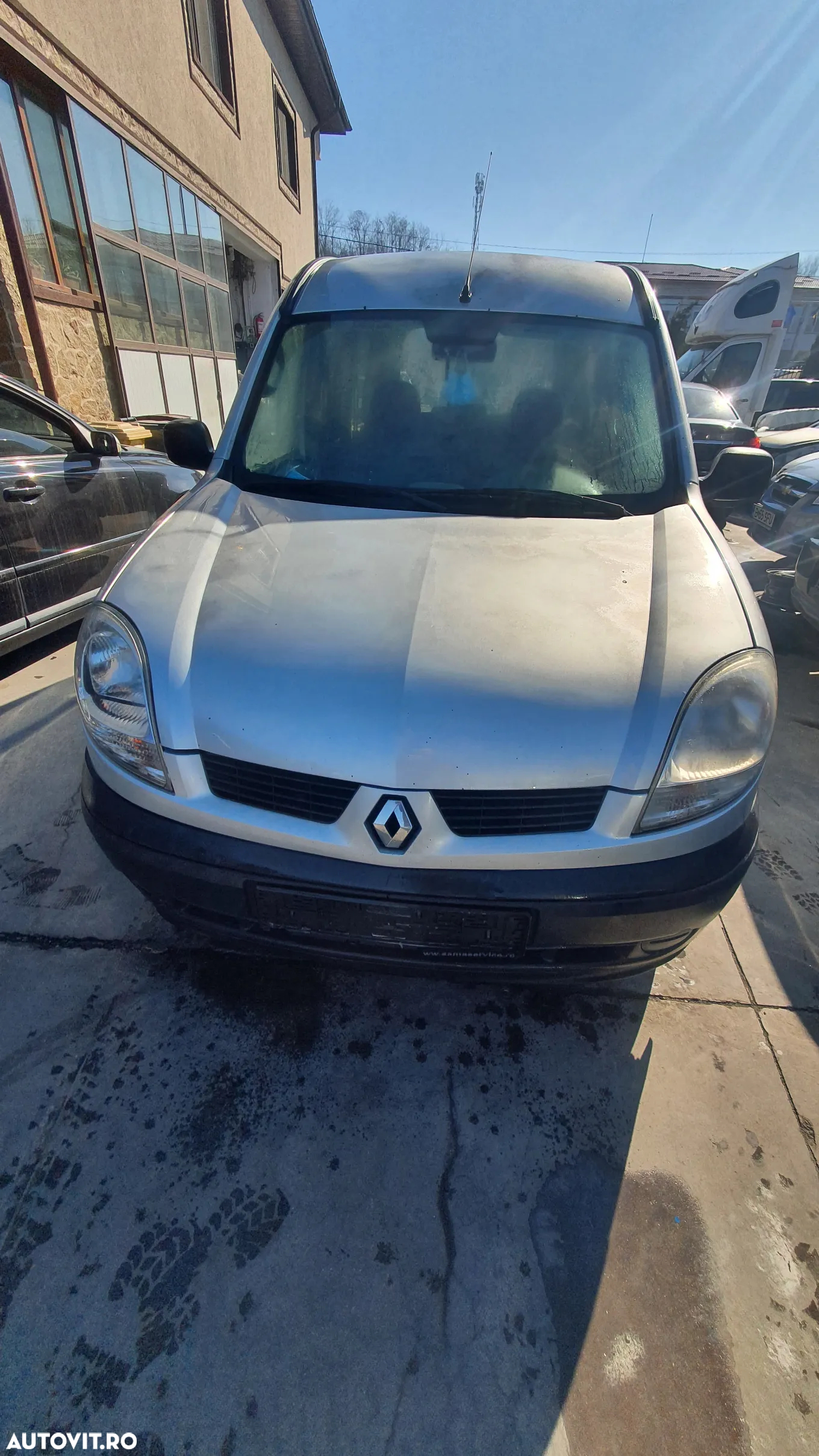 Dezmembram Renault Kangoo 1.5 dci si 1.9 d - 2