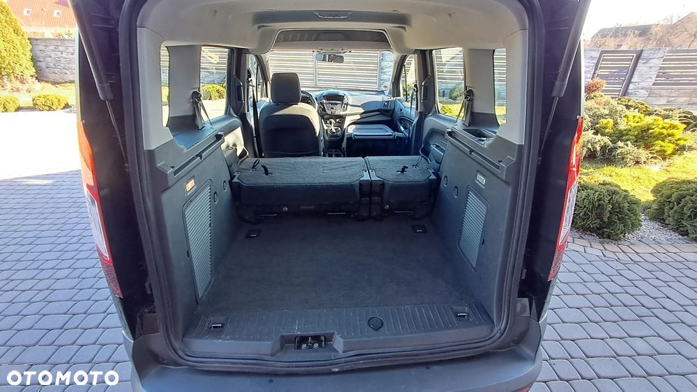 Ford Tourneo Connect - 10