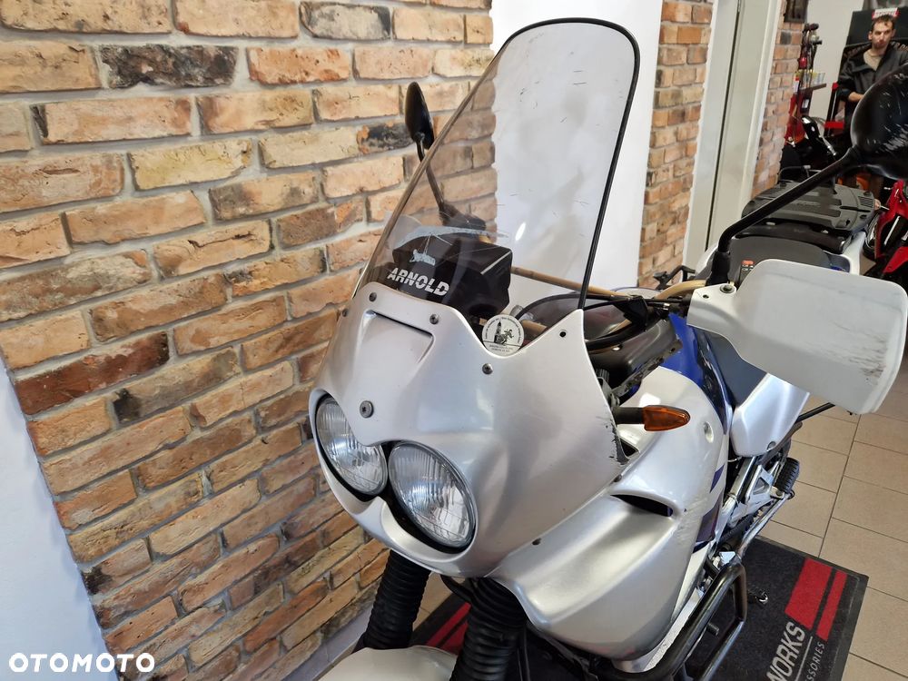 Honda XRV - 29