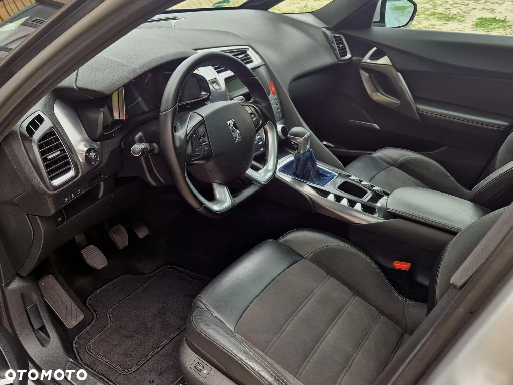 DS Automobiles DS 5 - 16