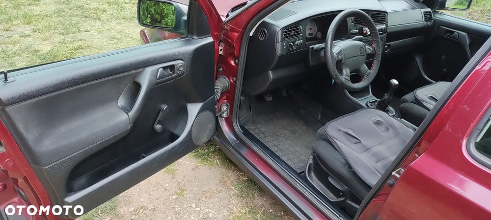 Volkswagen Golf - 19