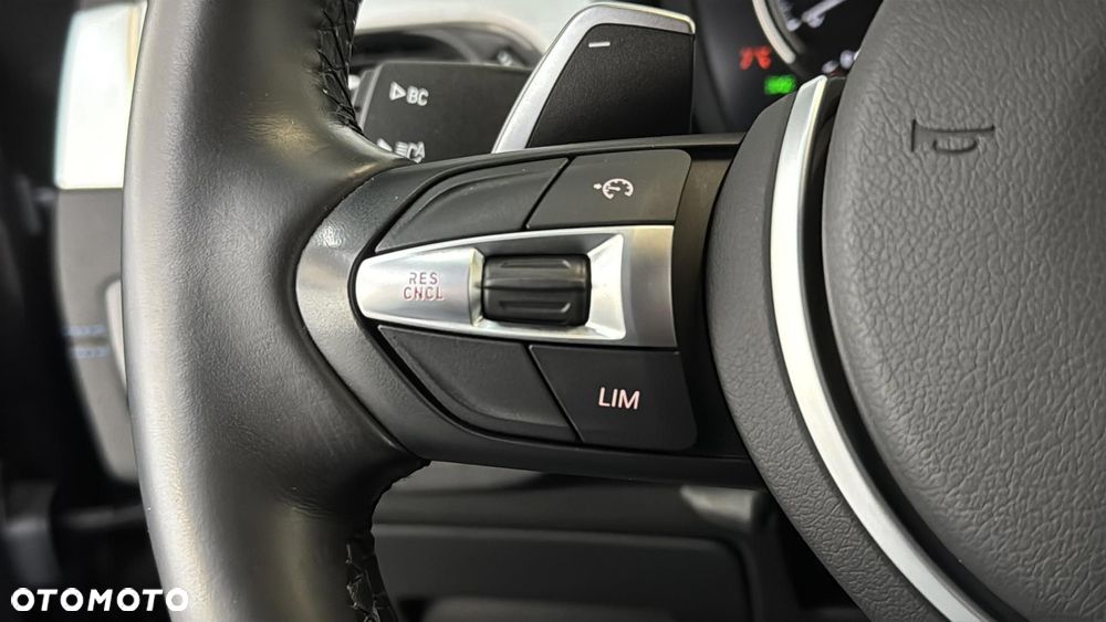 BMW X1 xDrive20i M Sport sport - 25