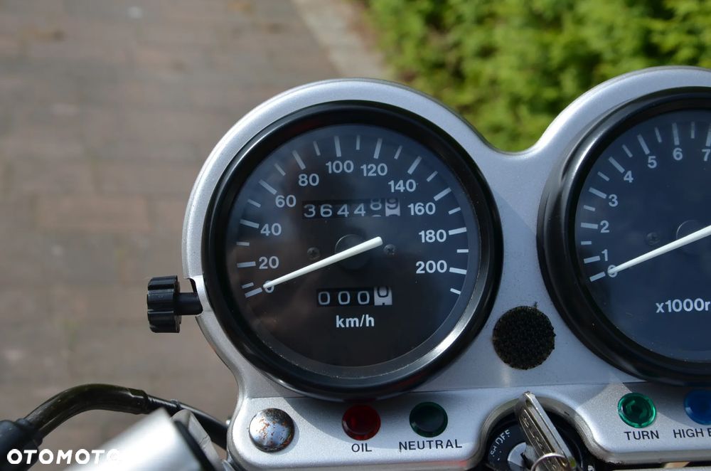 Suzuki GS - 23
