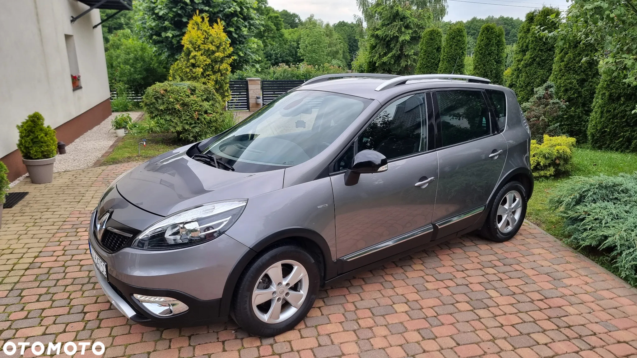 Renault Scenic Xmod 1.5 dCi Bose EDition - 14