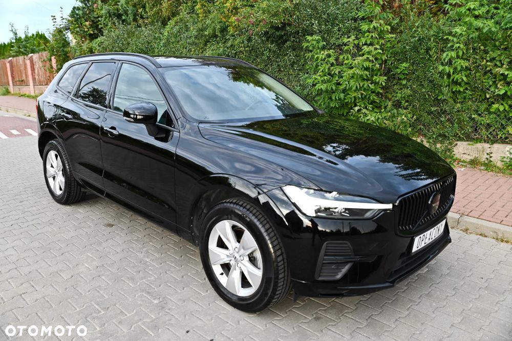 Volvo XC 60 B4 D AWD Geartronic Momentum Pro - 1