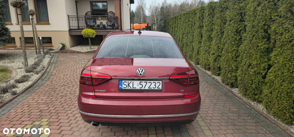 Volkswagen Passat - 9