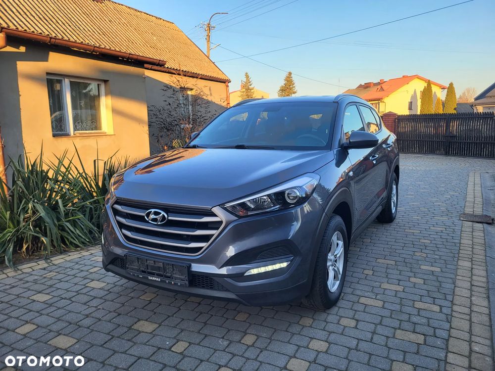 Hyundai Tucson 1.6 GDI BlueDrive Style 2WD - 12