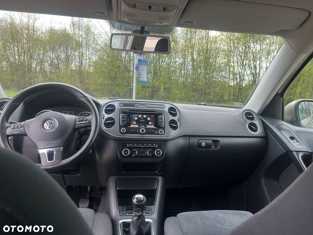 Volkswagen Tiguan 2.0 TDI 4Mot R-Style - 25
