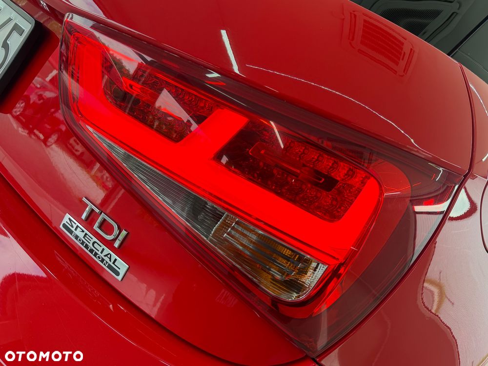 Audi A1 Sportback 1.6 TDI Ambition - 16
