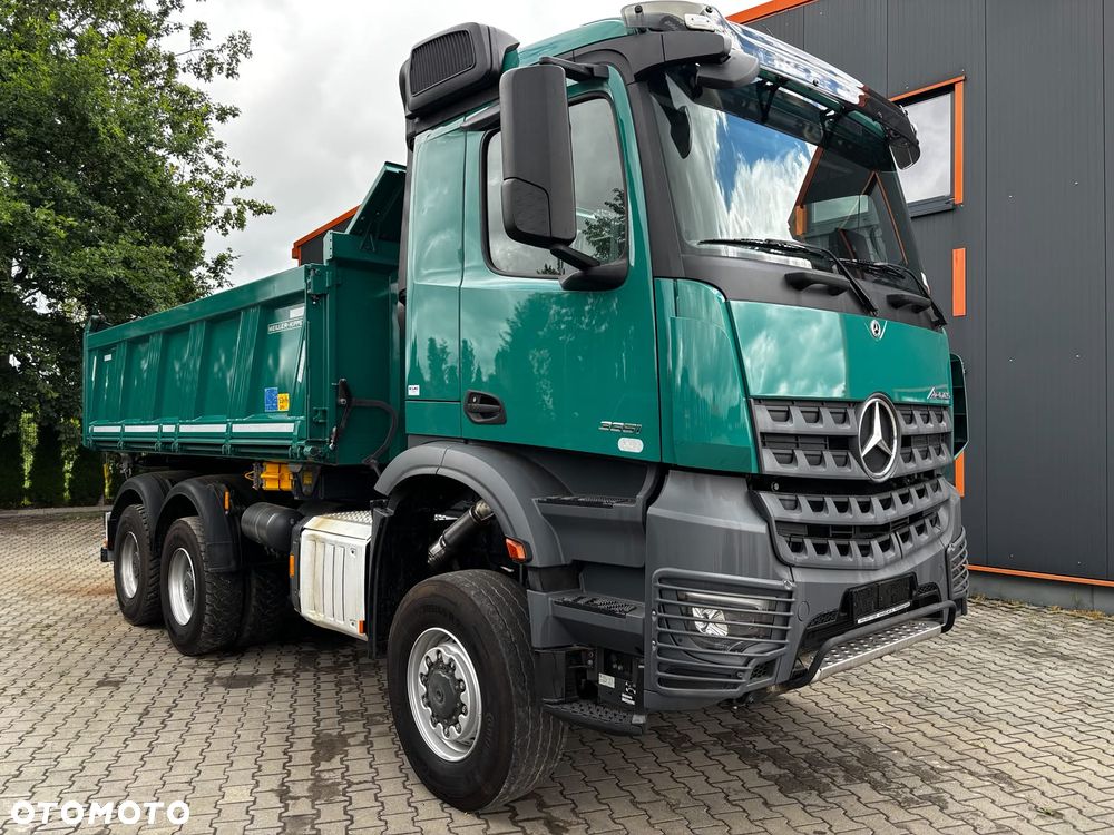 Mercedes-Benz AROCS 3351 6x6 WYWROTKA TRÓJSTRONNA Z BORDMATIKIEM - 3