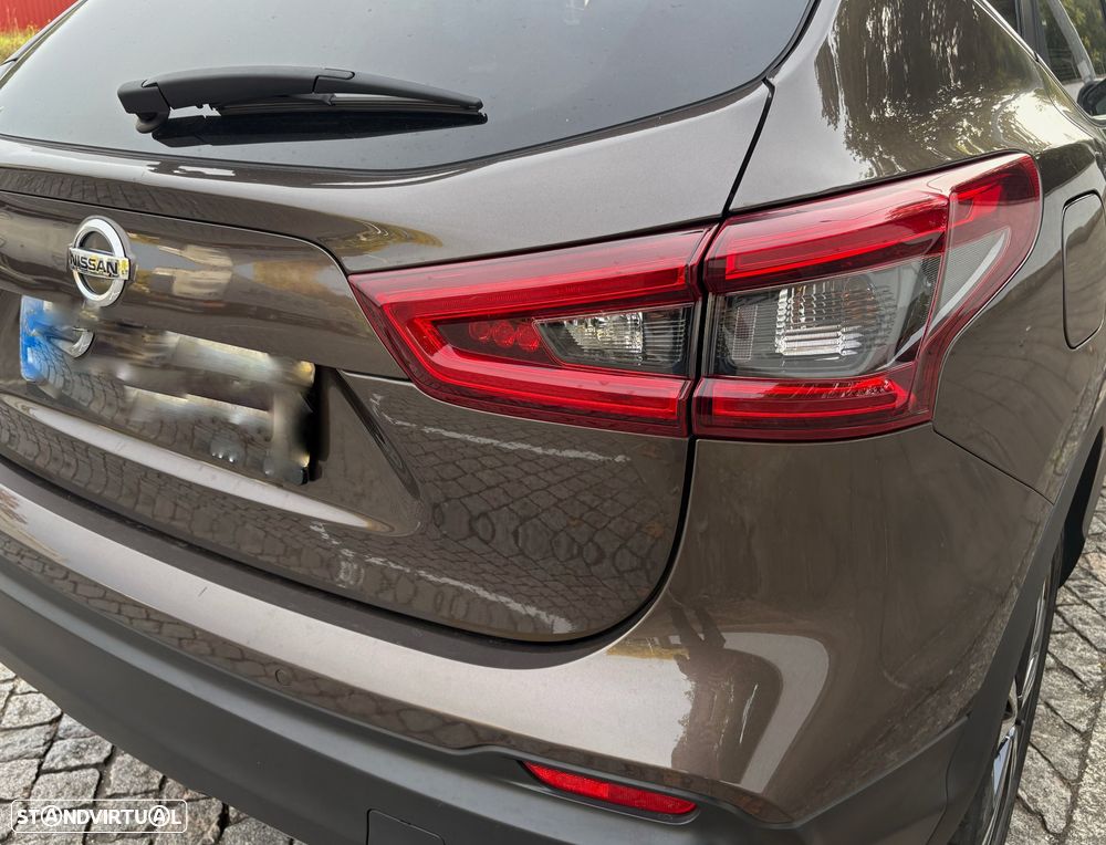 Nissan Qashqai 1.5 dCi N-Connecta 18 - 14