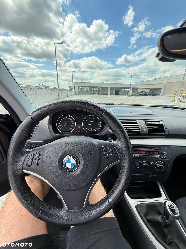 BMW Seria 1 116i Edition Sport - 8