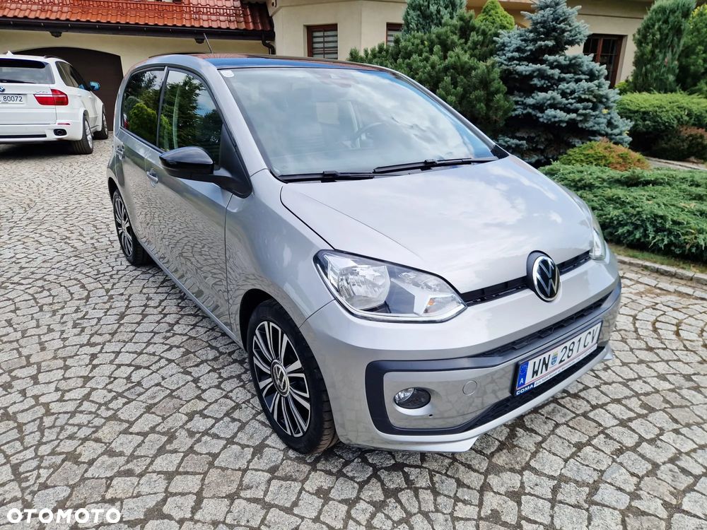 Volkswagen up! high - 8